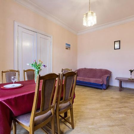 Apartment With Lovely View Kiev Luaran gambar